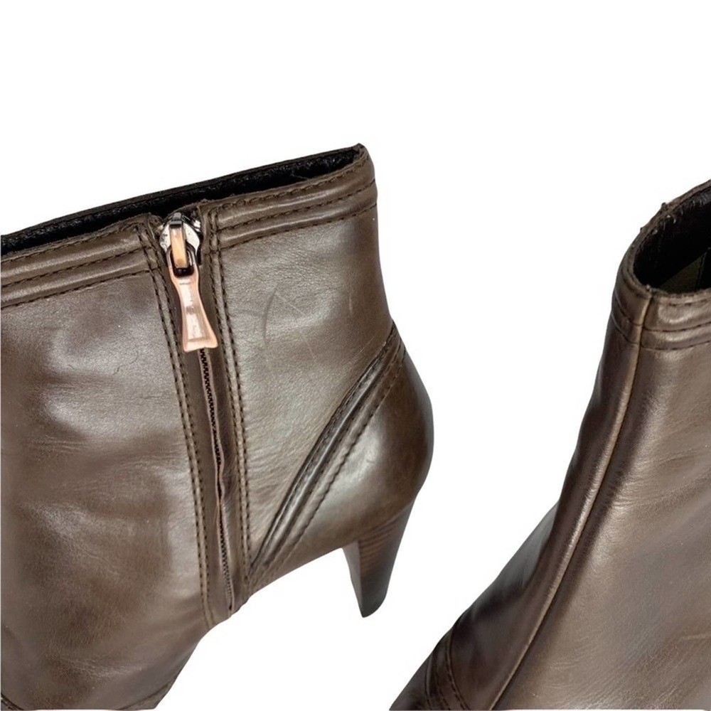 Max studio dark brown Kaiser ankle boot size 8M - Picture 12 of 12